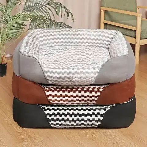 Coffee, black and light grey color options